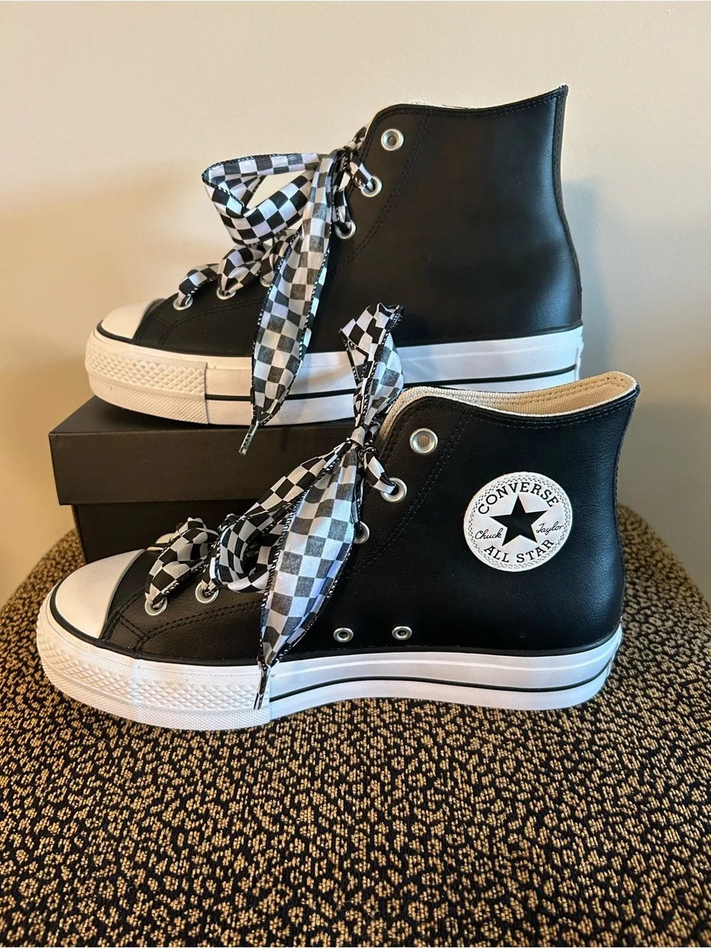 EUC Converse Leather Black High-Top Platform w Bonus Checkerboard Ribbon Laces